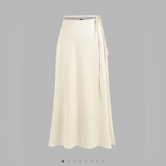 Cider Cream Wrap Skirt Size L - Picture 3 of 3